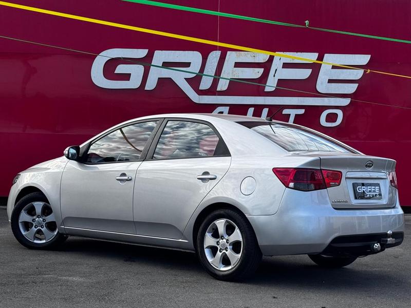 Kia Cerato Ex2 1.6l - foto 6