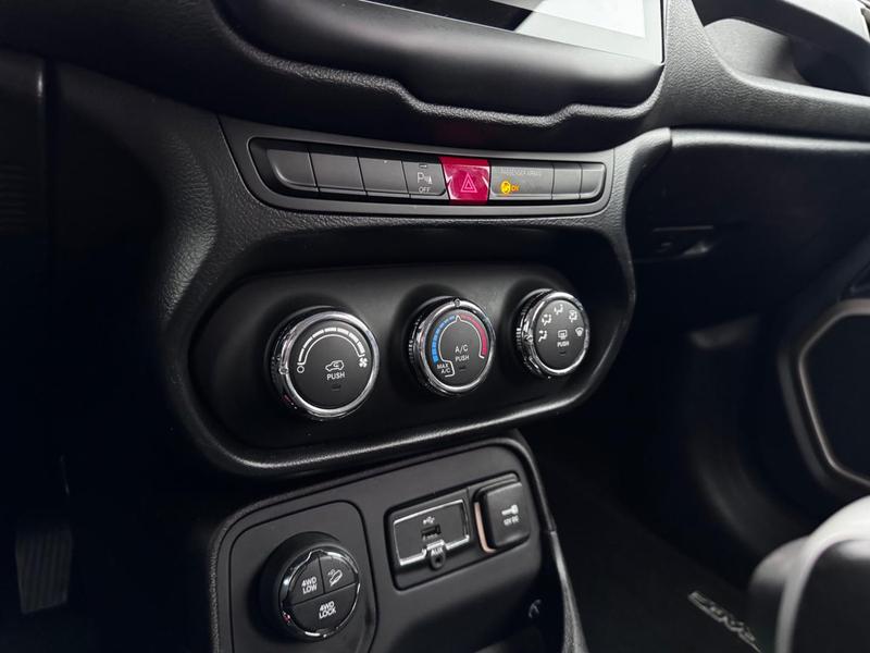 Jeep Renegade Sport At D - foto 12