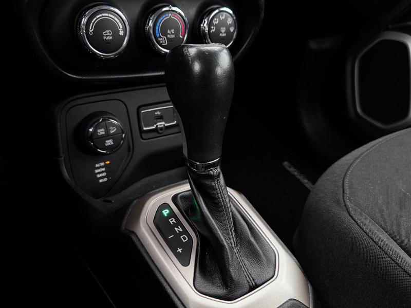 Jeep Renegade Sport At D - foto 13