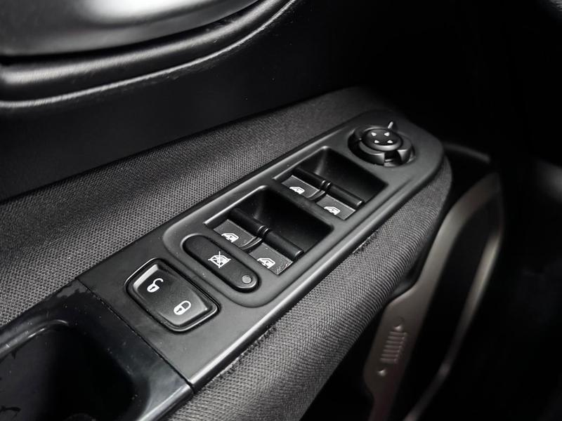 Jeep Renegade Sport At D - foto 15
