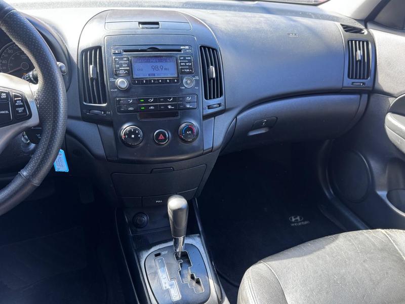 Hyundai i30 2.0 - foto 11