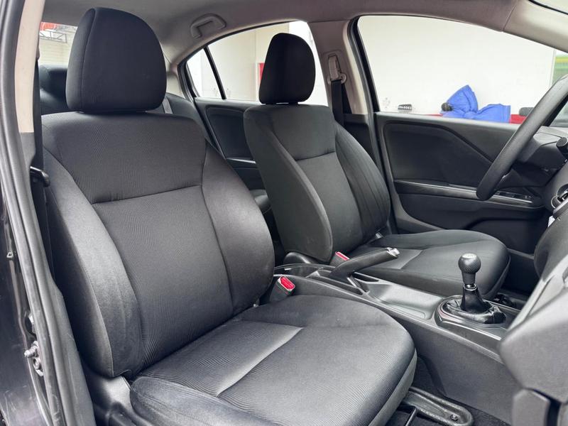 Honda City Dx Mt - foto 18