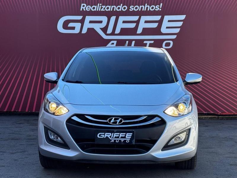 Hyundai i30 1.8 - foto 2