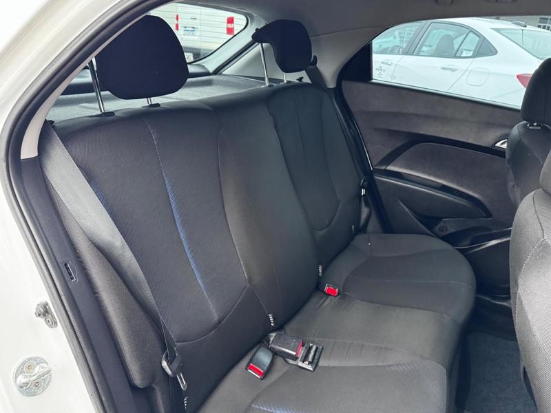 Hyundai HB20 Premium 1.6 Flex 16V Automático - foto 16