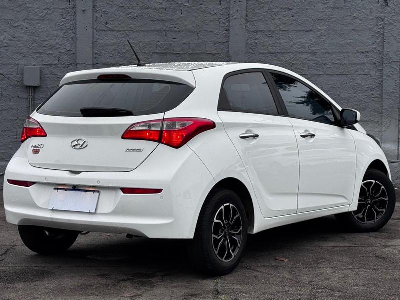 Hyundai HB20 Premium 1.6 Flex 16V Automático - foto 4