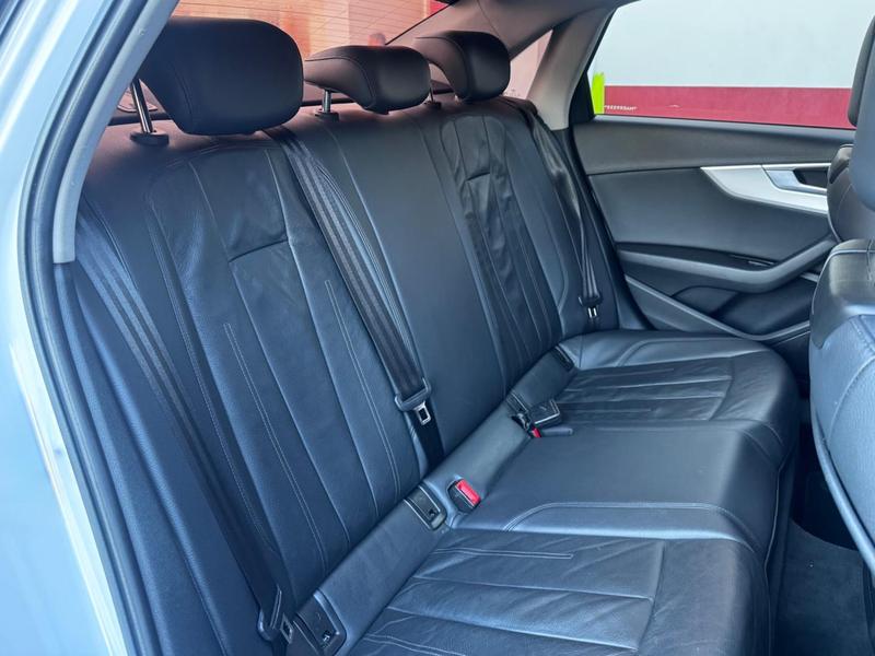 Audi A4 2.0 TFSI - foto 16