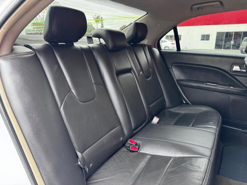 Ford Fusion V6 Fwd - foto 17