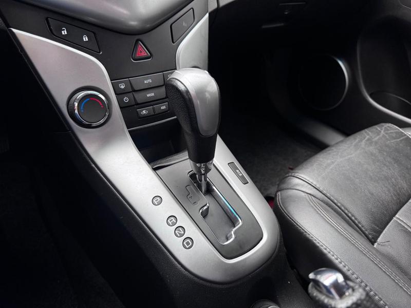 Chevrolet Cruze LT Hb - foto 14