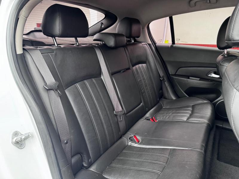 Chevrolet Cruze LT Hb - foto 17