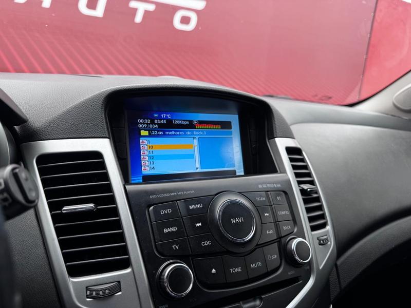 Chevrolet Cruze LT Hb - foto 11
