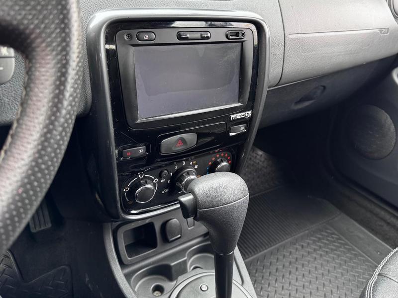 Renault Duster 2.0 D 4x2a - foto 10