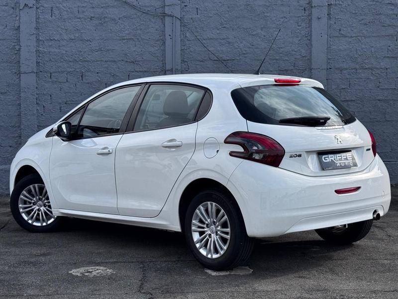 Peugeot 208 Act Pack Mt - foto 6