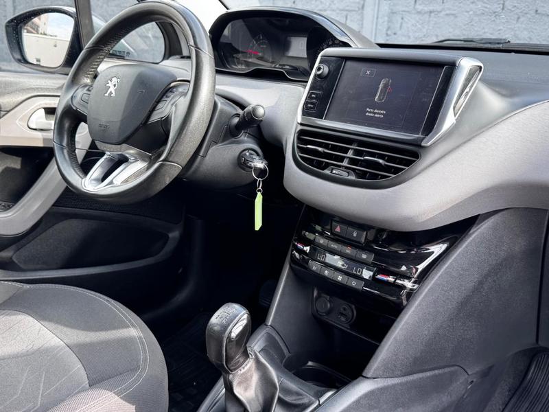 Peugeot 208 Act Pack Mt - foto 8