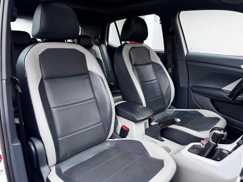 Volkswagen T-Cross Hl TSI Ae - foto 18