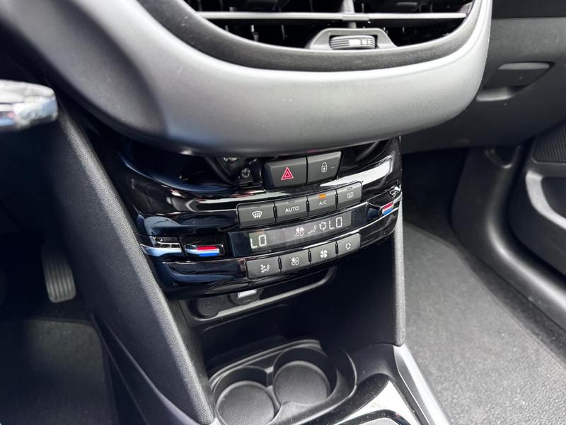 Peugeot 2008 Grf Thp At - foto 12