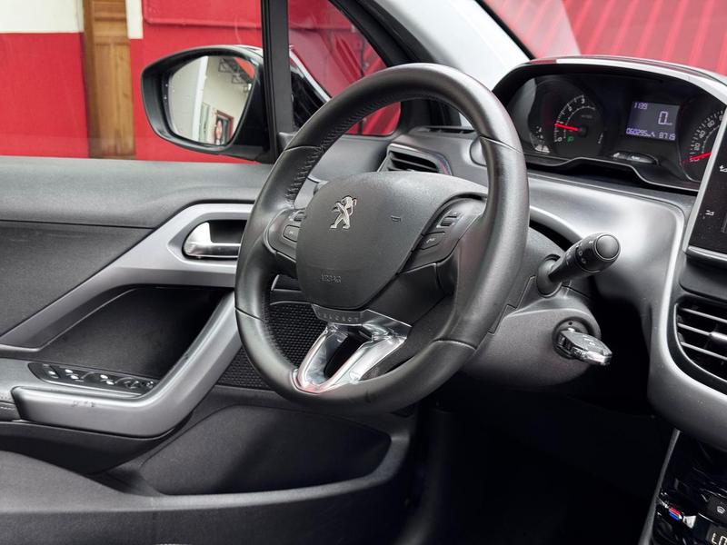 Peugeot 2008 Grf Thp At - foto 9