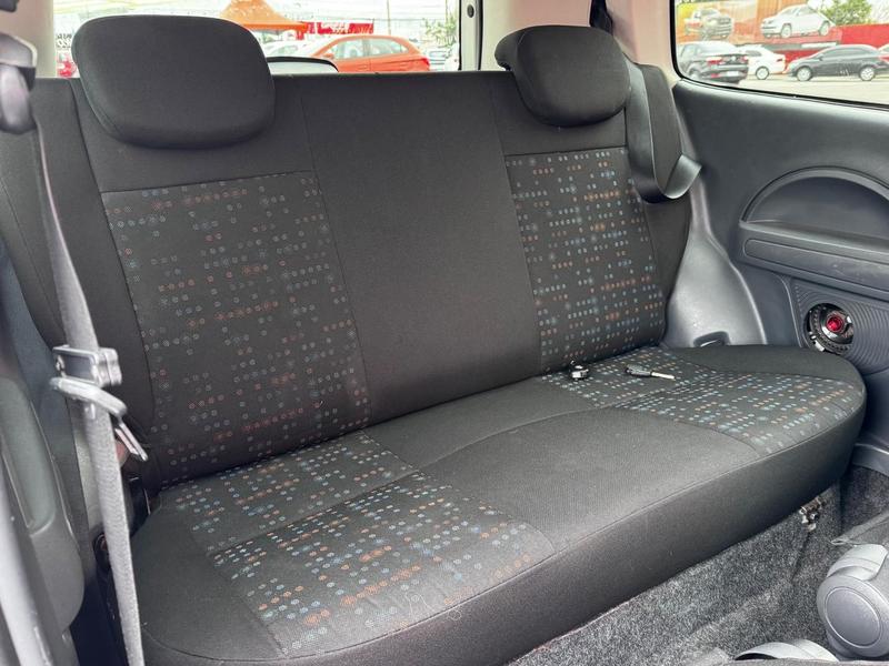 Fiat Uno Vivace 1.0 - foto 15