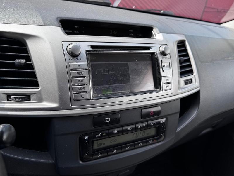Toyota Hilux Cd4x4 Srv - foto 11