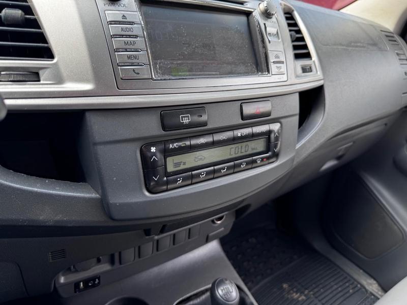 Toyota Hilux Cd4x4 Srv - foto 12
