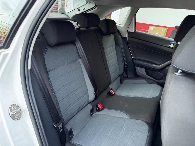 Volkswagen Nivus Comfortline 1.0 200 TSI Flex Aut. - foto 17