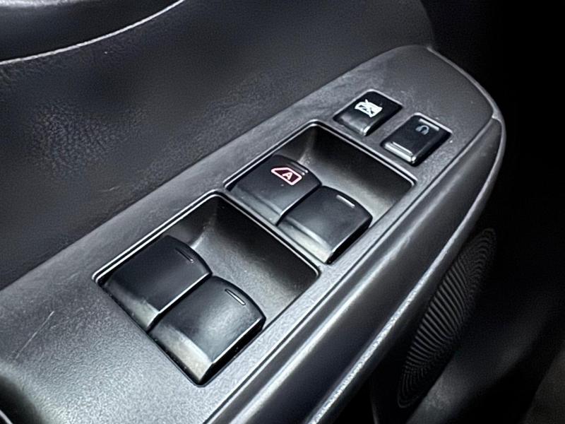 Nissan Versa 16sl Flex - foto 16