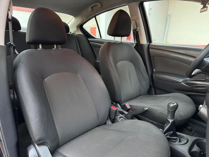 Nissan Versa 16sl Flex - foto 18