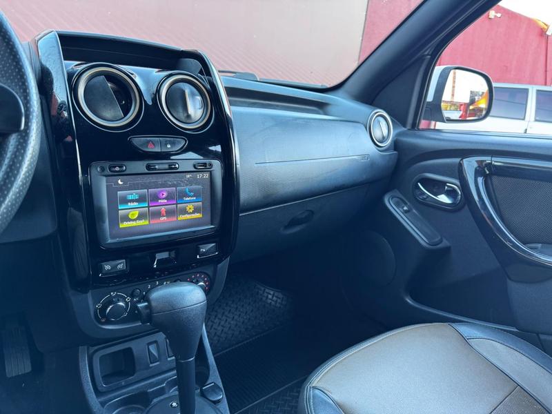Renault Duster 2.0 D 4x2a - foto 15