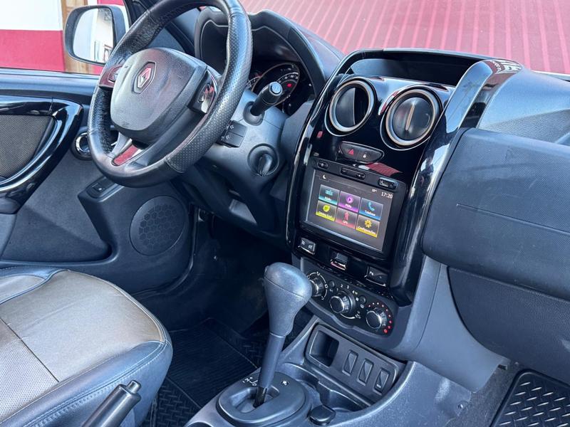 Renault Duster 2.0 D 4x2a - foto 8