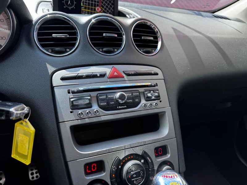 Peugeot 308 Feline - foto 12