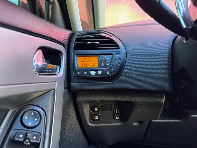 Citroën C4 Picasso Glxa 5l - foto 13