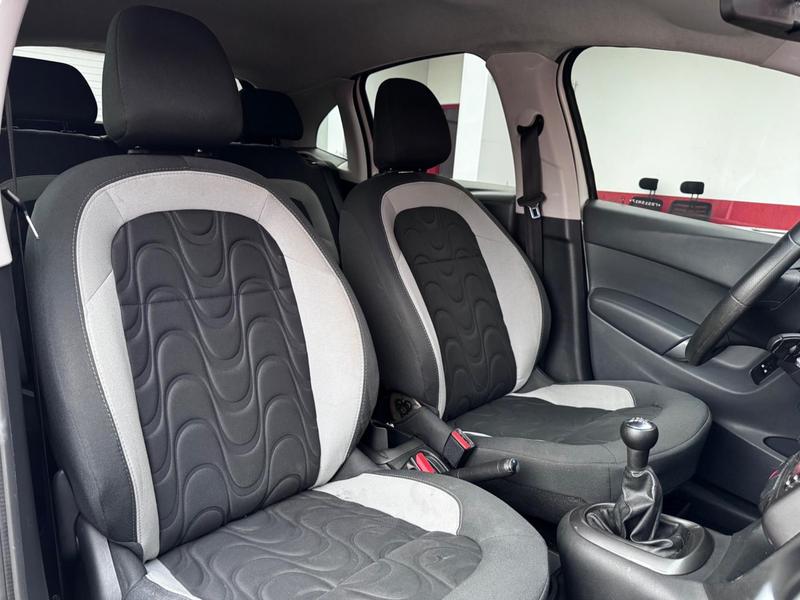 Citroën C3 Attraction - foto 17