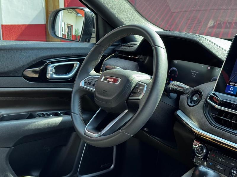 Jeep Commander Ovr - foto 9