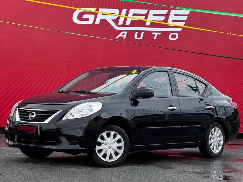 Nissan Versa 2014 à venda