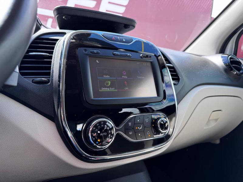 Renault Captur Inten 16a - foto 11