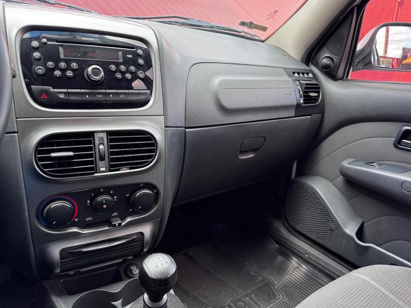 Fiat Palio Week Attractive 1.4 Fire Flex 8V - foto 15