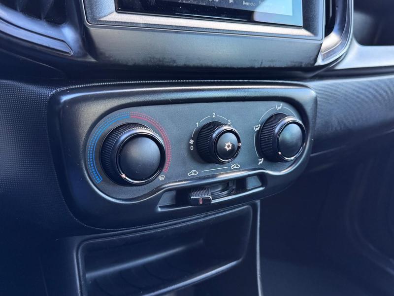 Fiat Strada Freedom 13cd - foto 13
