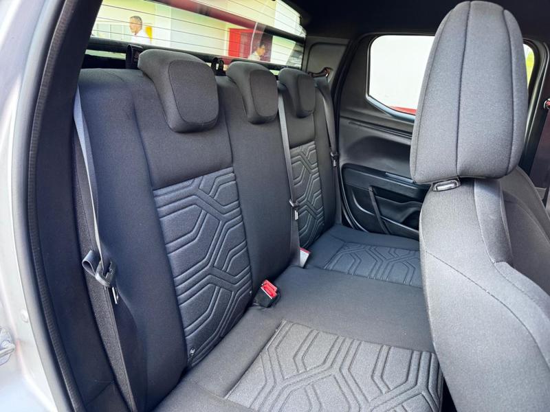 Fiat Strada Freedom 13cd - foto 17