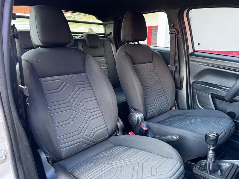 Fiat Strada Freedom 13cd - foto 18
