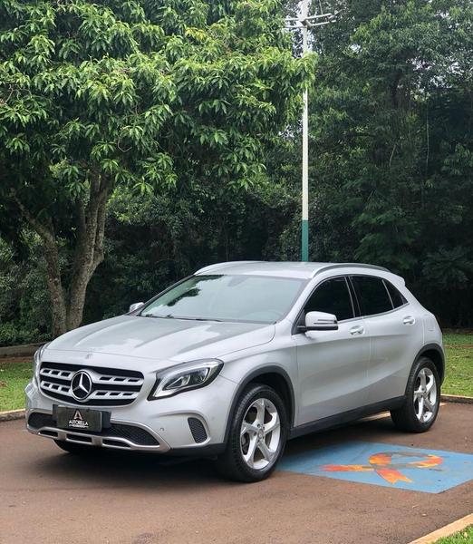 MERCEDES-BENZ GLA 200 1.6 CGI ADVANCE 16V TURBO 4P