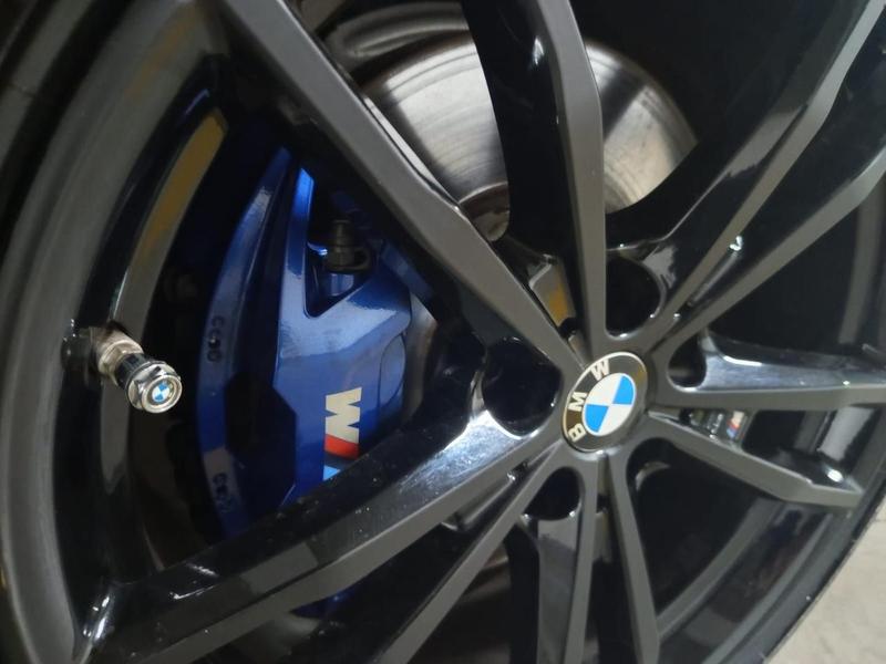 BMW 320i M Sport Flex - foto 19