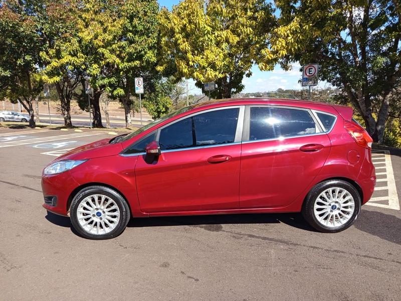 Ford Fiesta Ha 16l Ti A - foto 8