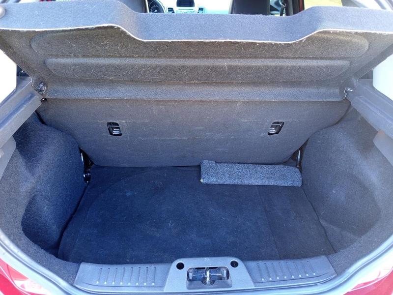 Ford Fiesta Ha 16l Ti A - foto 9