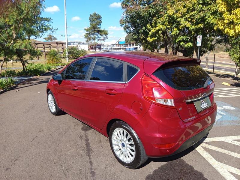 Ford Fiesta Ha 16l Ti A - foto 6