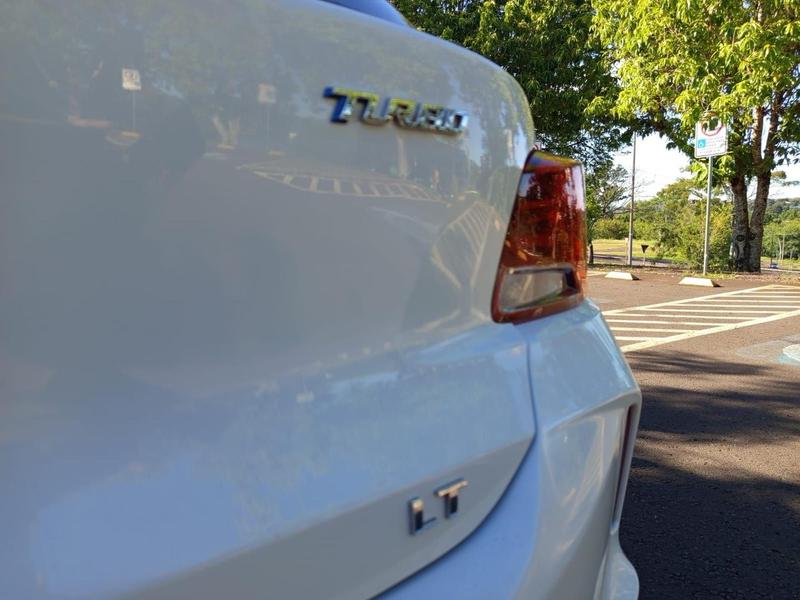 Chevrolet Onix 10tat - foto 8