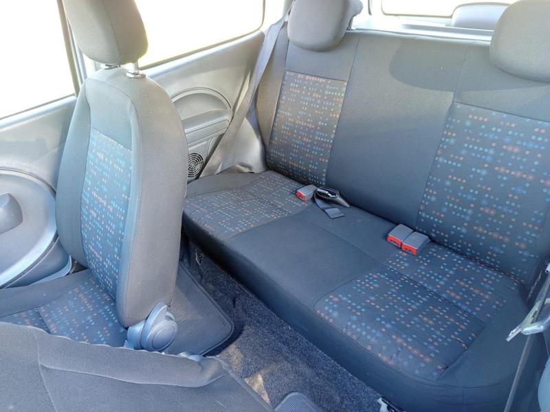 Fiat Uno Vivace 1.0 - foto 9