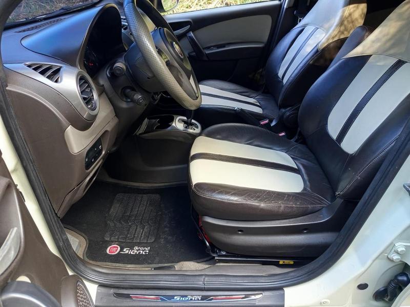 Fiat Siena Essence 1.6 - foto 10