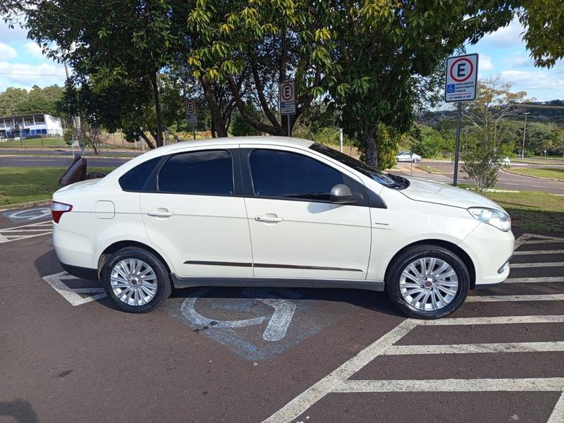 Fiat Siena Essence 1.6 - foto 4
