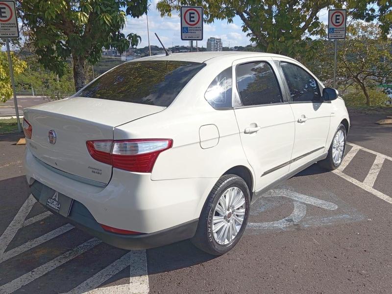 Fiat Siena Essence 1.6 - foto 6
