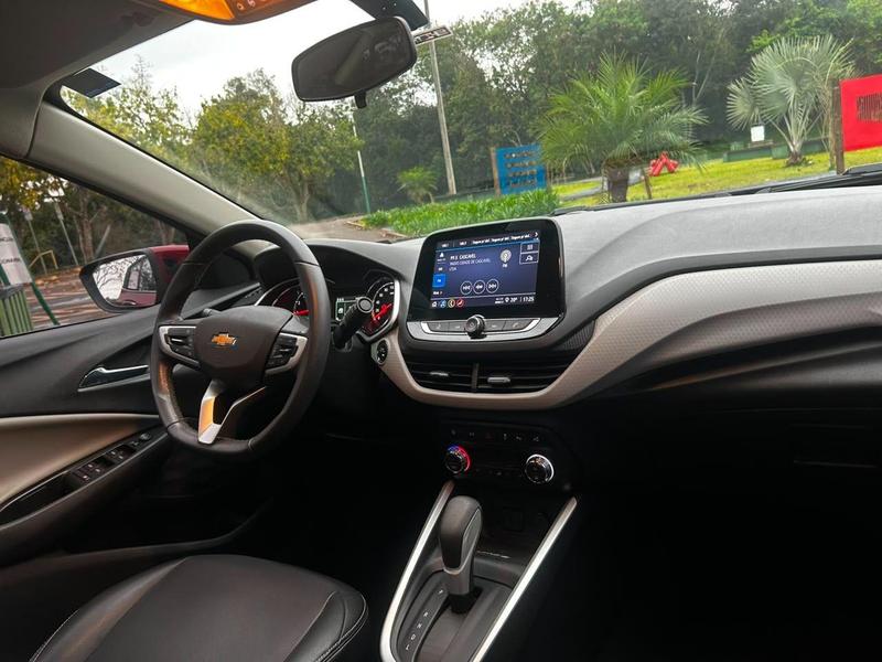 Chevrolet Onix Plus 10tat - foto 5