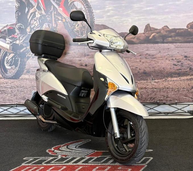 HONDA LEAD
